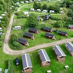& Glamping *