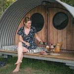 & Glamping Camping