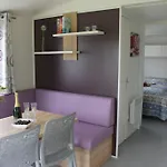 Camping & Glamping *