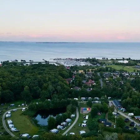 & Glamping Camping Nivå