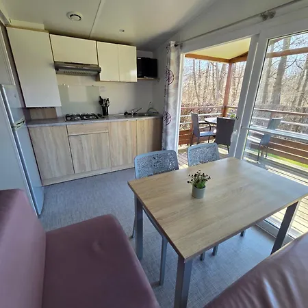 & Glamping * Nivå