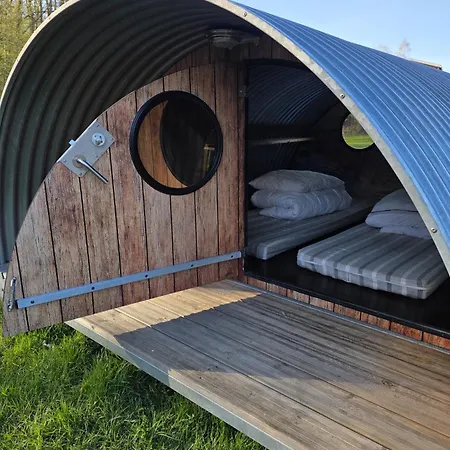 & Glamping Campingplads Nivå