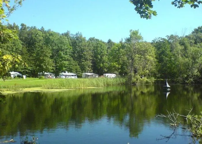 & Glamping Camping Nivå